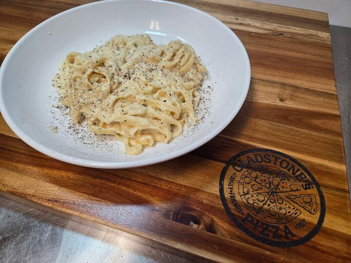 Fettuccini Alfredo